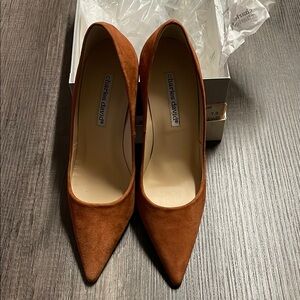 Charles David Tan Suede Heels Elegant Pointed-Toe (Dash) Pumps